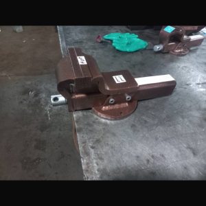 گیره رومیزی فولادی 200